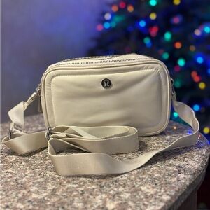 Lululemon Crossbody Camera Bag 2L